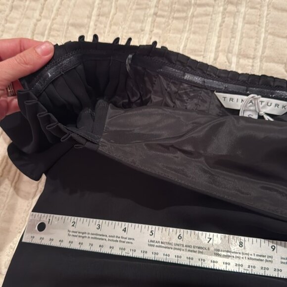 Trina Turk “Exceptional” Black Off-Shoulder Flutter Sleeve Mini Dress - small‎ - Picture 13 of 14